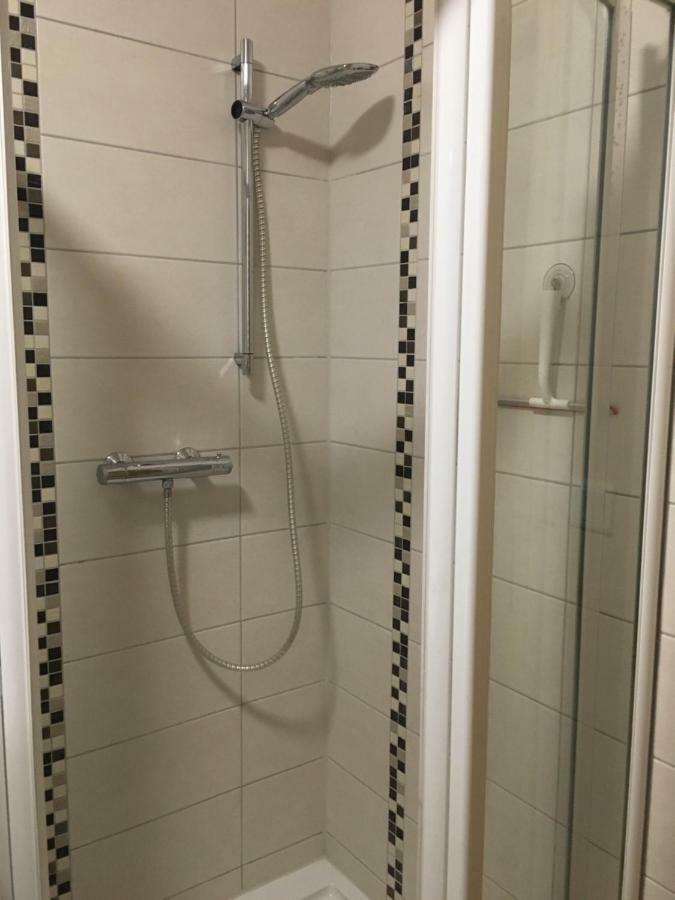 Ferienwohnung Am Doc Emden Kültér fotó