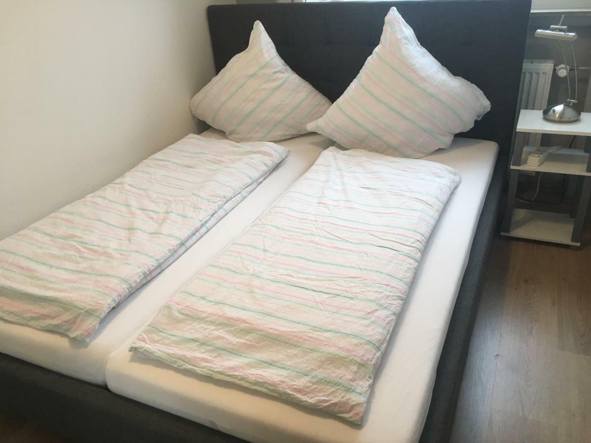 Ferienwohnung Am Doc Emden Kültér fotó